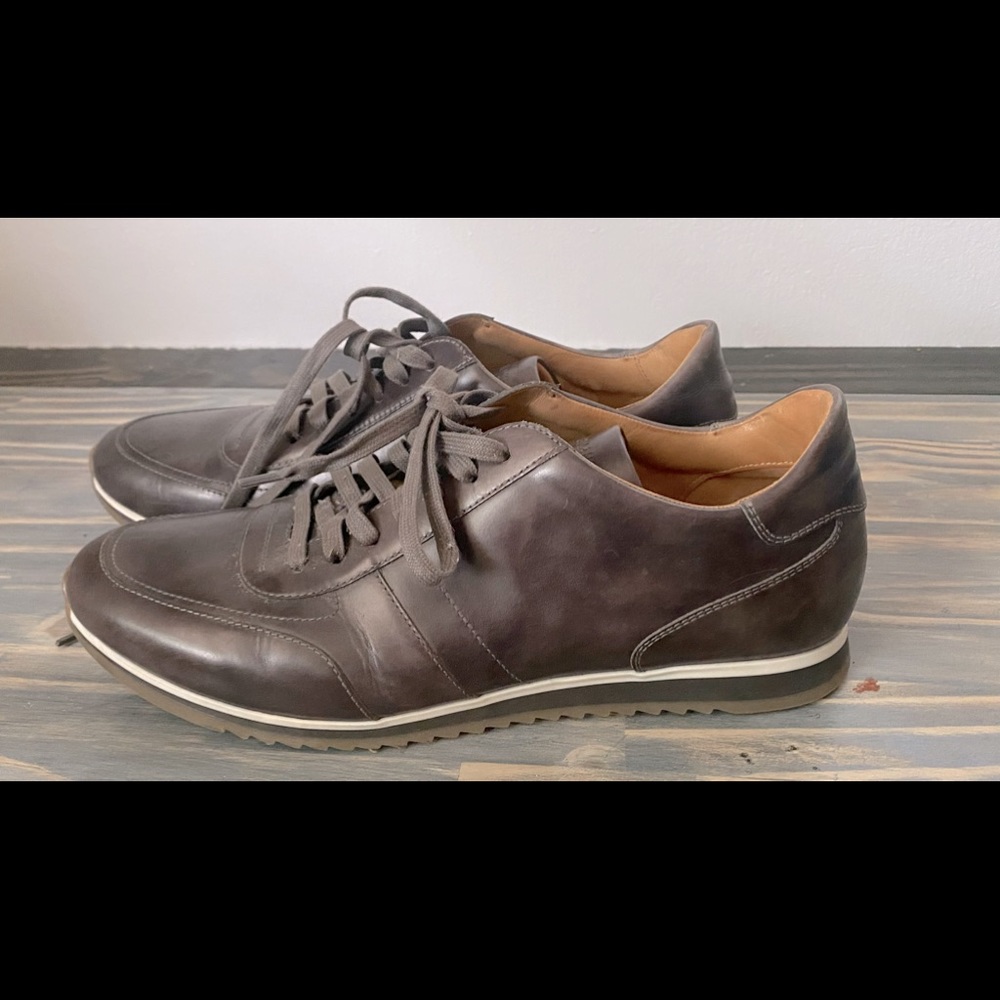Magnanni 10.5 - Like new (Gray)